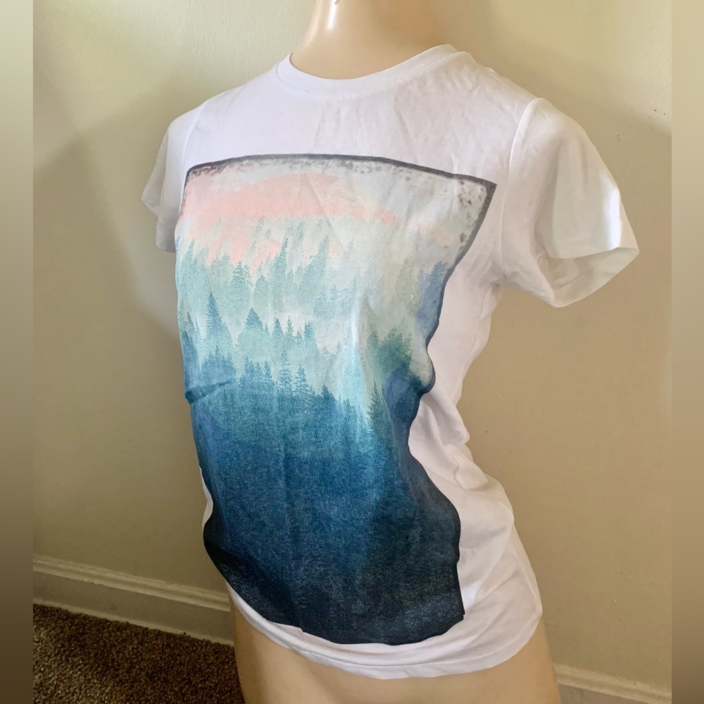 XS Buckle Tee